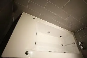 R. Lee Suite Hotel Ganseok Incheon