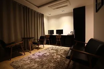 R. Lee Suite Hotel Ganseok Incheon