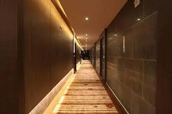 R. Lee Suite Hotel Ganseok Incheon 3*,