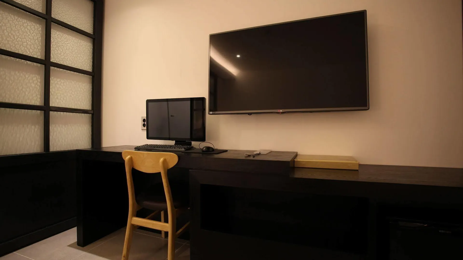 R. Lee Suite Hotel Ganseok Incheon