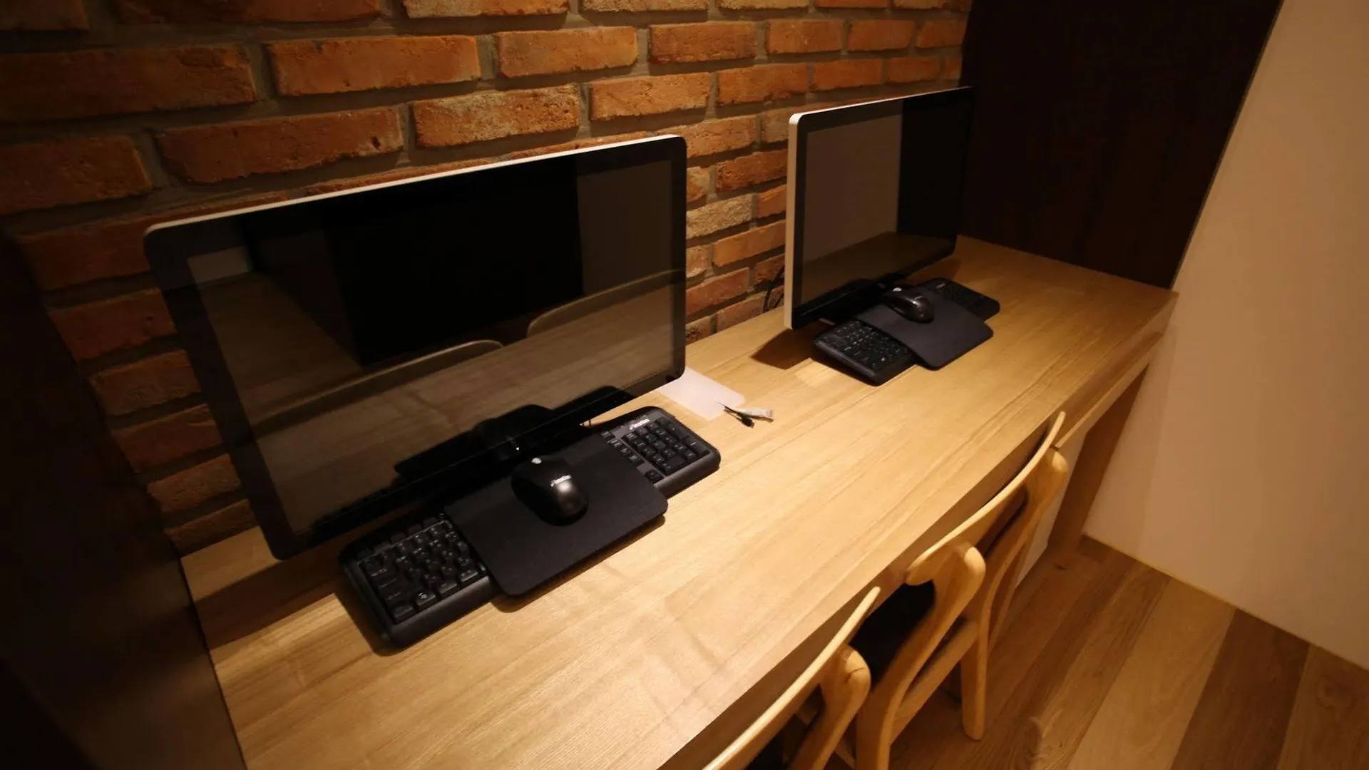 R. Lee Suite Hotel Ganseok Incheon