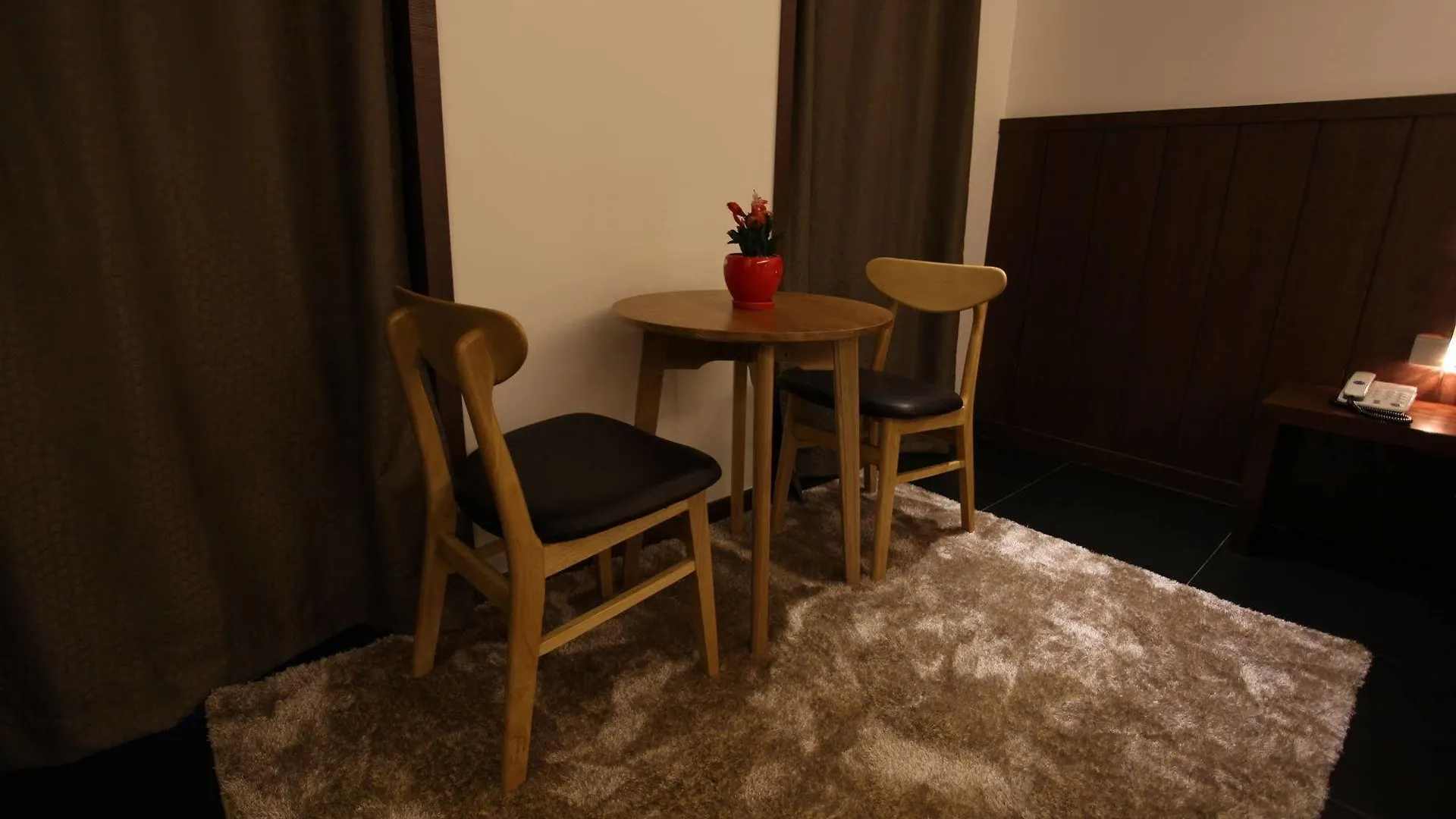 R. Lee Suite Hotel Ganseok Incheon